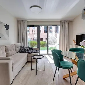 Scala Center & By Lion Apartament