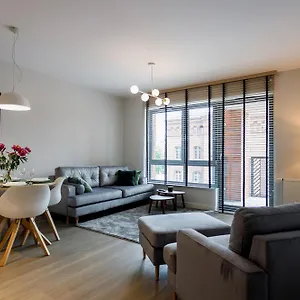 Scala Center Premium With Parking By Lion Apartament